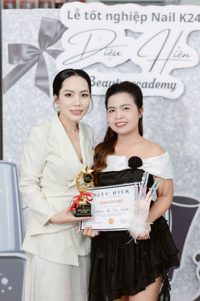 Học viên Nail 2024