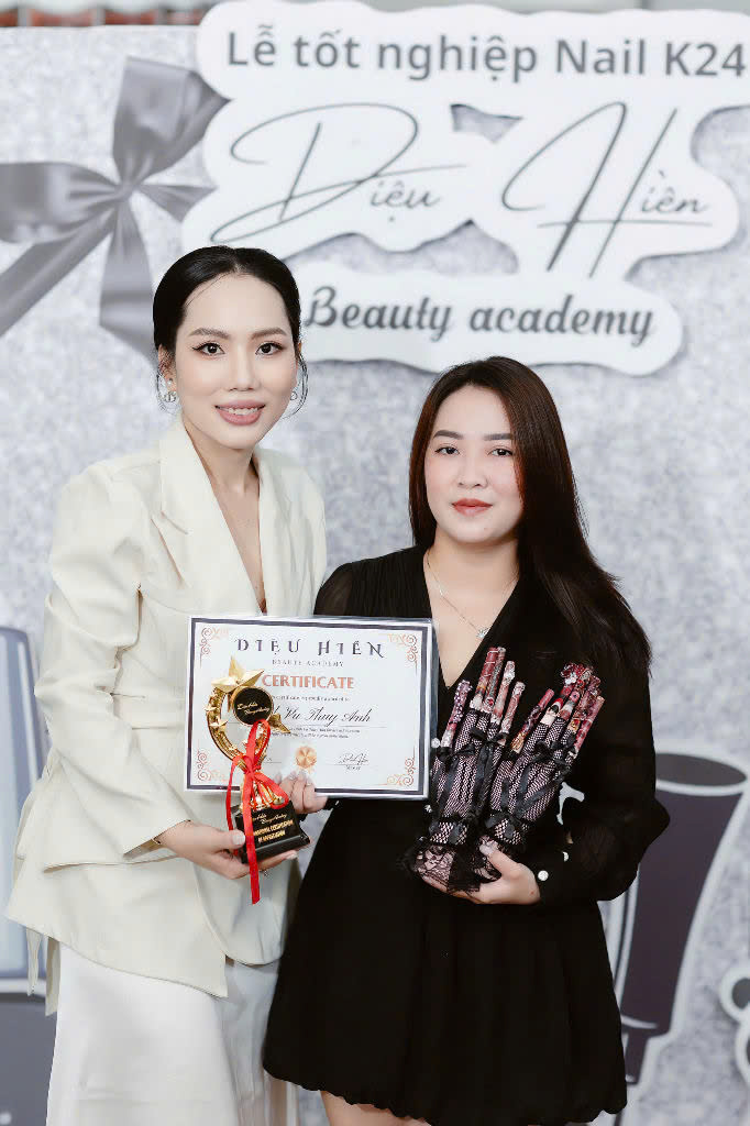 Học viên Nail 2024